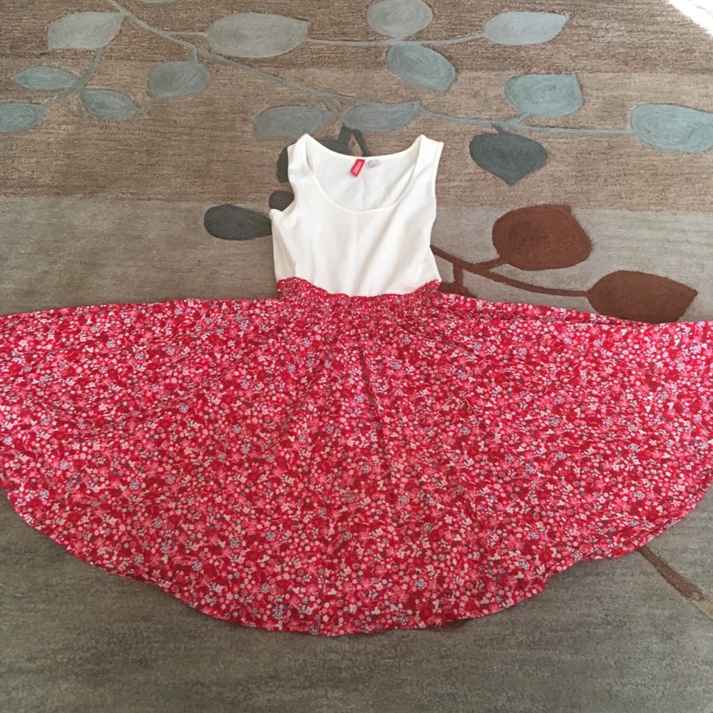 Floral Sleeveless Dress